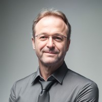 Carlos Lozano Martínez