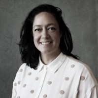 Lesley Hansen