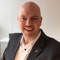 Henrik W Andersson