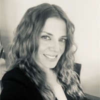 Jennifer De Vecsey