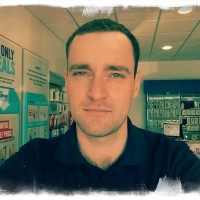 Simon Hogg