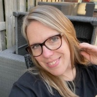 Ineke Smits