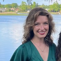 Hailey Yasinski, Mpa