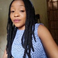 Oladele omolola