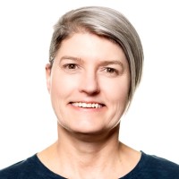 Lesley Paul