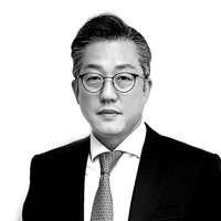 Hyung Shik Harris Lim