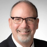 Bob Strachan  FCPA FCMA C.Dir