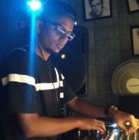 Dj Vicky