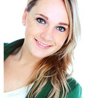 Eline B.