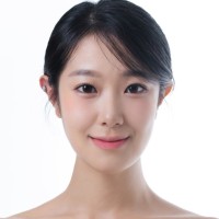 Suhyun Lee