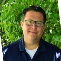 Dustin Wolfe