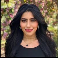Israa Hussein