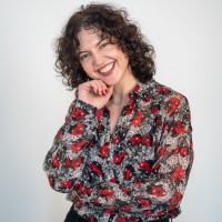 Lale Izmirli