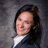Lucie Longdon Seflova
