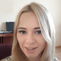 Alina M.