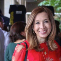 Martha Laura Gracia