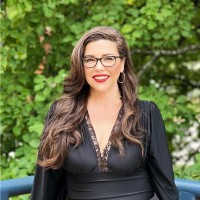 Debby Olavarria, Msw