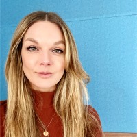 Laureen Travers