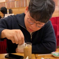 주영국