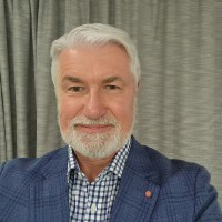 Warren Jolly MBE