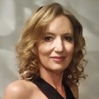 Miriam Roberts Holcim