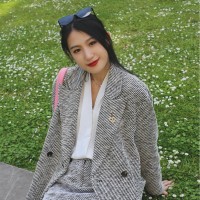 Jingjie W.