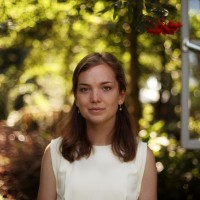 Inge Van Ast
