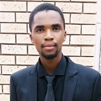 Mzuvukile Kolisi