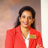 Dr. Nalini Sutharsan DDS
