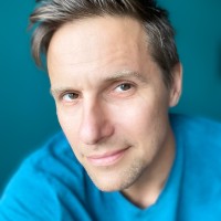 Tom Dunmore