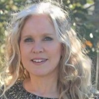 Laura Peterson, Mis