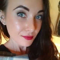 Holly Toner