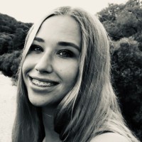 Kayleigh van den Einden