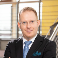 Dr. Stefan Krusenbaum