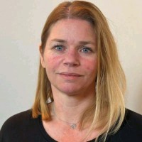 Esther Van Hout