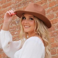 Ashley Halbach
