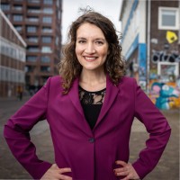 Violet Annaert