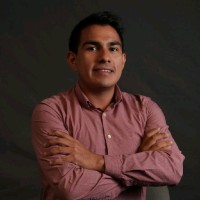 Carlos Mandujano