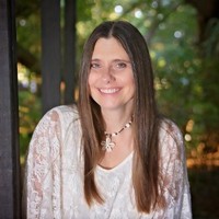 Jennifer McRae