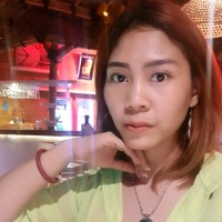 Dwi Indhiyani