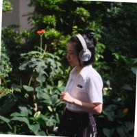 Thu Trang Le