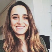 Özlem Gür