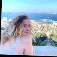 Дана Шапошникова