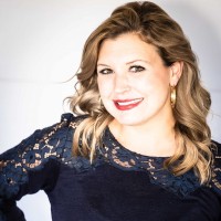 Tara Evans