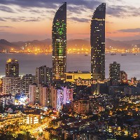 韦启洪