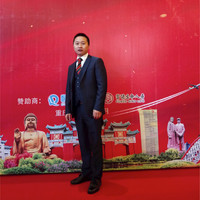 万光华