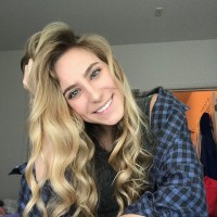 Arryn Dochenetz