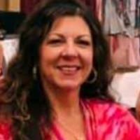 Suzanne Russell