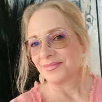 Lynn De Bie