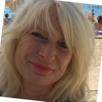 Lilian Van Der Velden